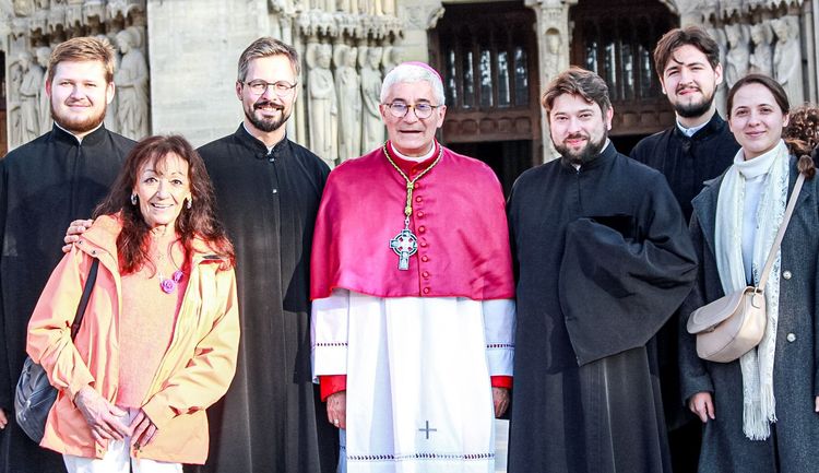 Les vêpres orthodoxes à Notre-Dame de Paris